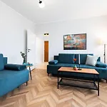 Apartment Kairos - Friends - Darmowy Parking, Blisko Centrum