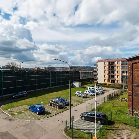 Apartmán Kairos - Friends - Darmowy Parking, Blisko Centrum