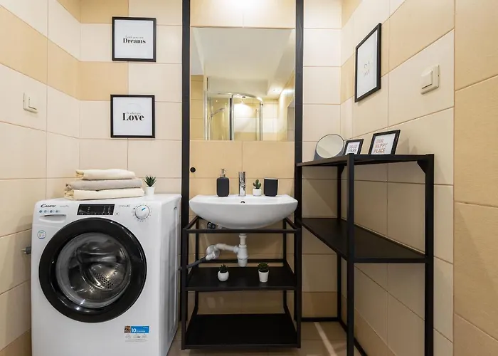 Kairos - Friends - Darmowy Parking, Blisko Centrum *