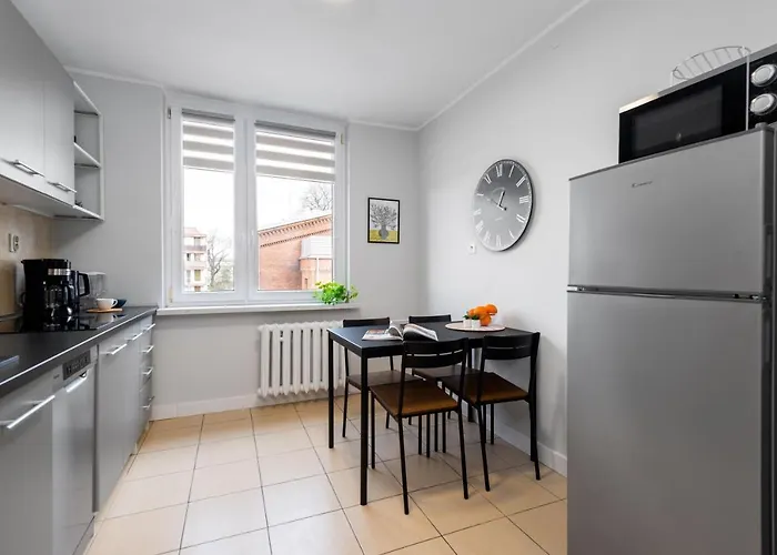 Kairos - Friends - Darmowy Parking, Blisko Centrum